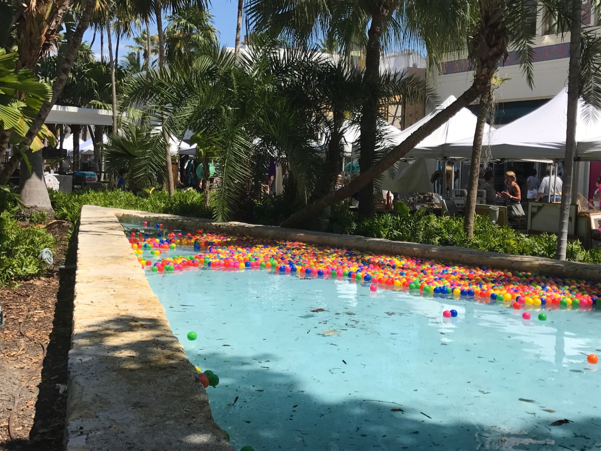 fountain Lincoln Road Farmers' Market