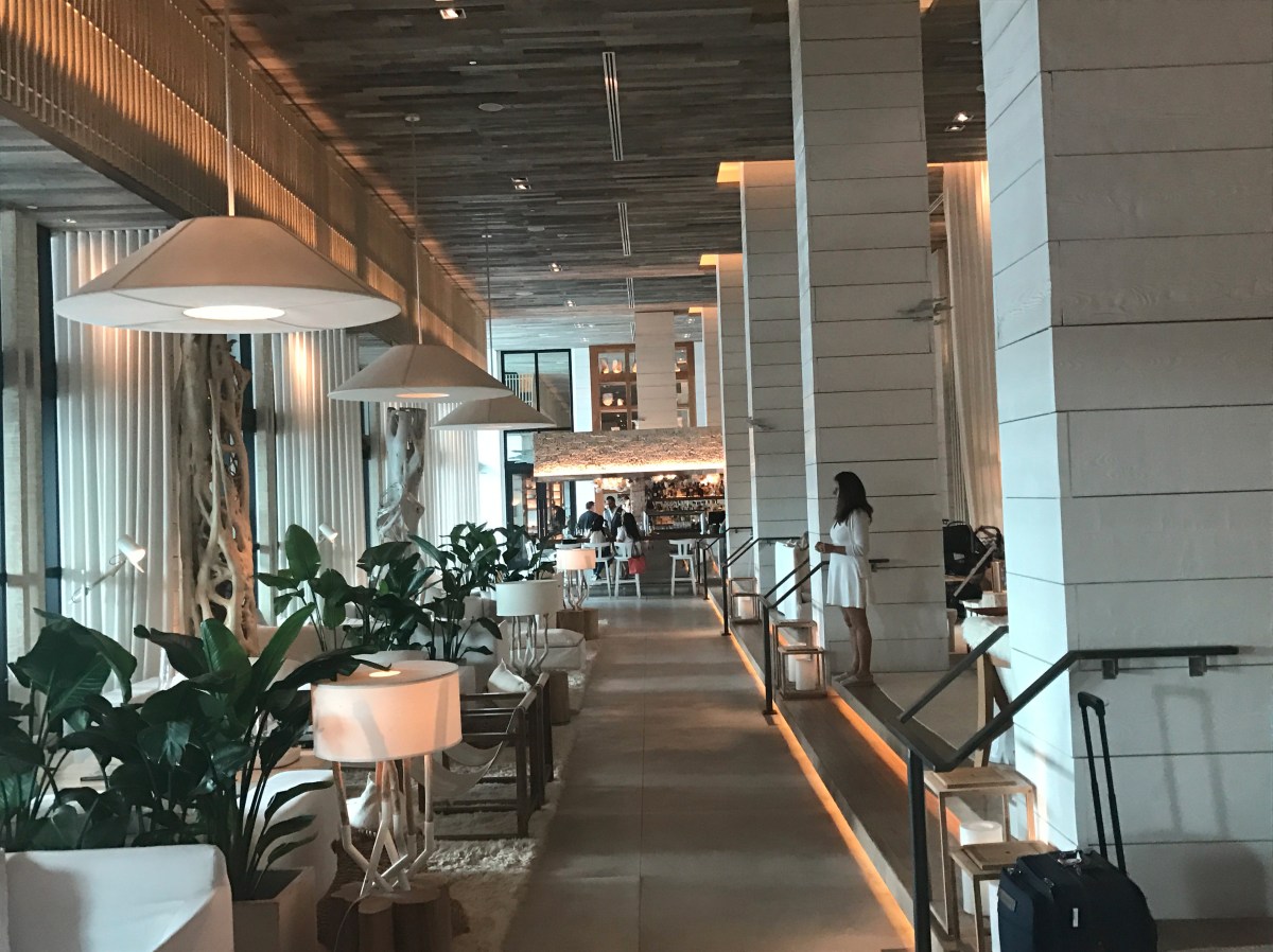 1 Hotel South Beach lobby